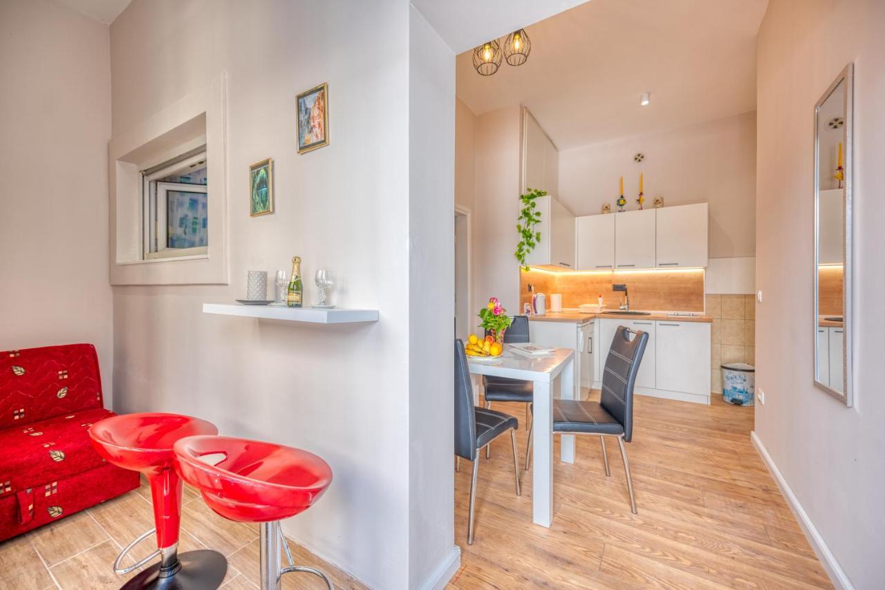 Apartments Vujosevic Тиват Екстер'єр фото