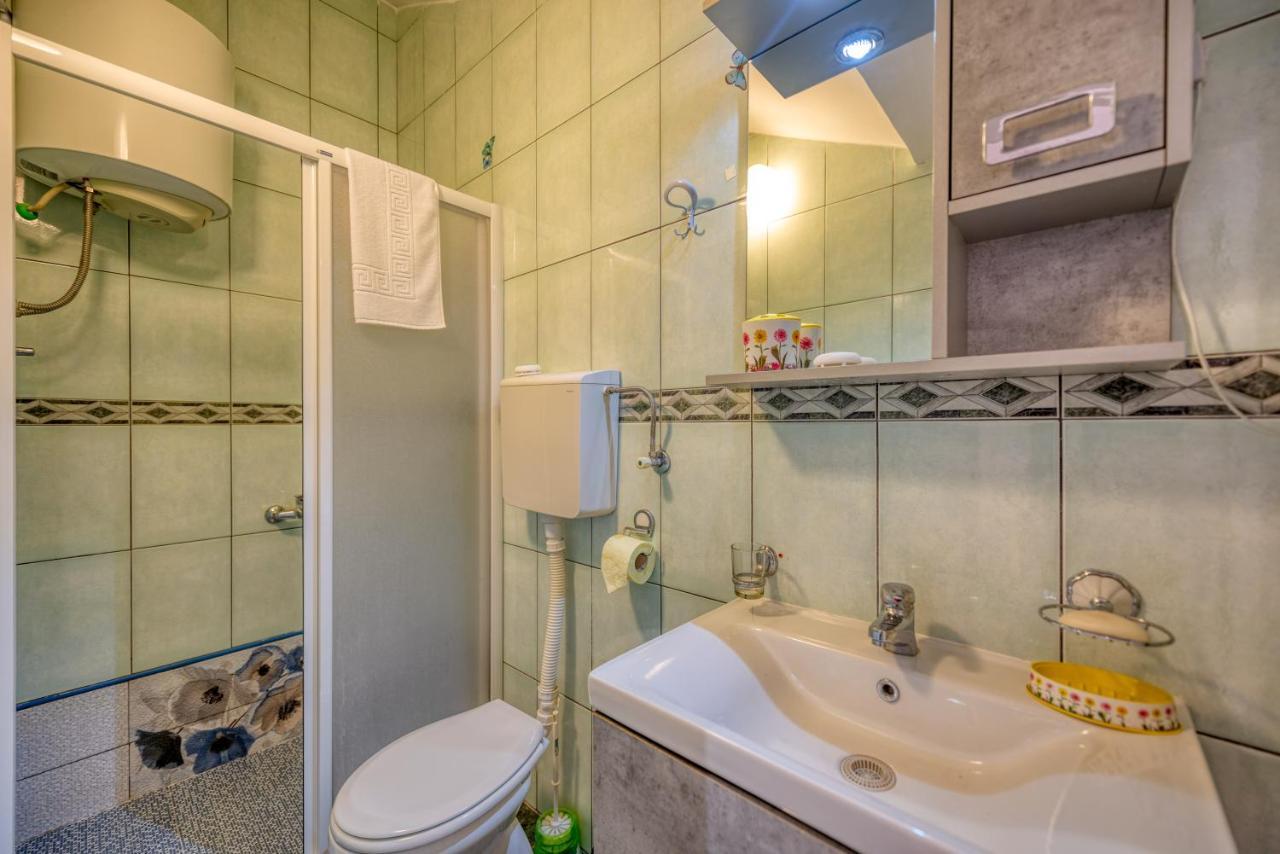 Apartments Vujosevic Тиват Екстер'єр фото