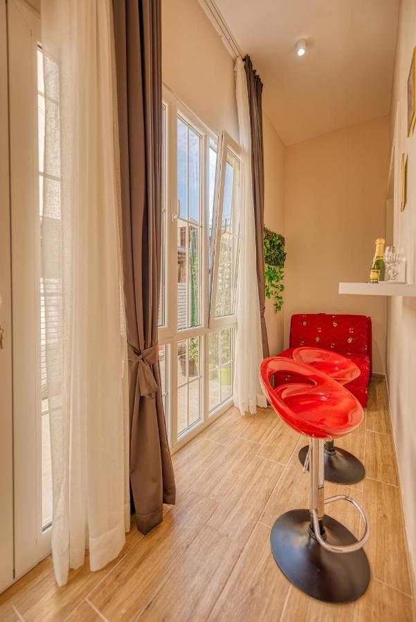 Apartments Vujosevic Тиват Екстер'єр фото